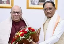 मुख्यमंत्री विष्णुदेव साय से निर्माता-निर्देशक डॉ. चंद्रप्रकाश द्विवेदी ने की सौजन्य मुलाकात