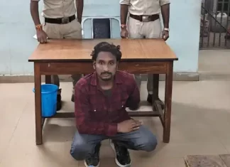 निगरानी बदमाश महेश पैंकरा के साथ बाइक-मोबाइल चोरी में शामिल फरार आरोपी विकास चौहान गिरफ्तार