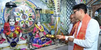 जन्माष्टमी पर वित्त मंत्री ओ.पी. चौधरी ने रायगढ़ के मंदिरों में की पूजा-अर्चना